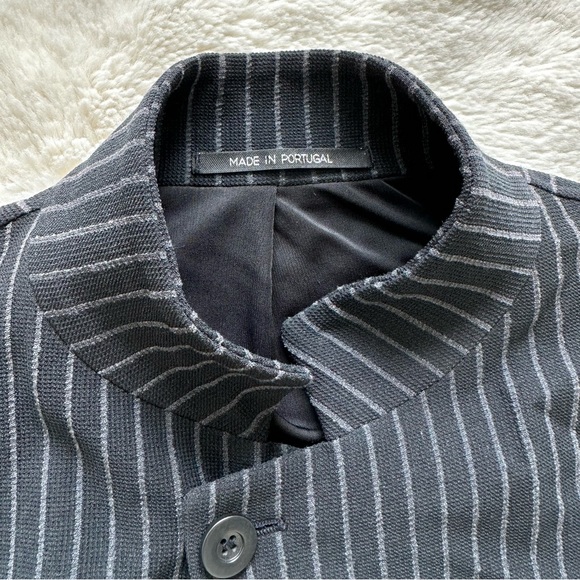 Armani Collezioni  men jacket size L Authentic - Picture 3 of 9